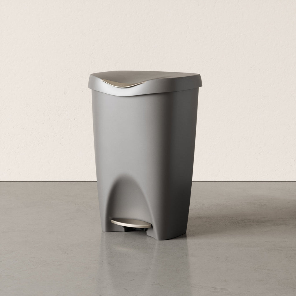 Brim Step On Trash Can